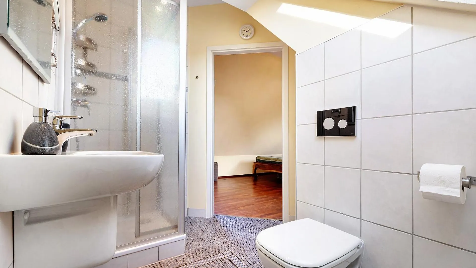 Dachgeschosswohnung Wohllebe 汉诺威